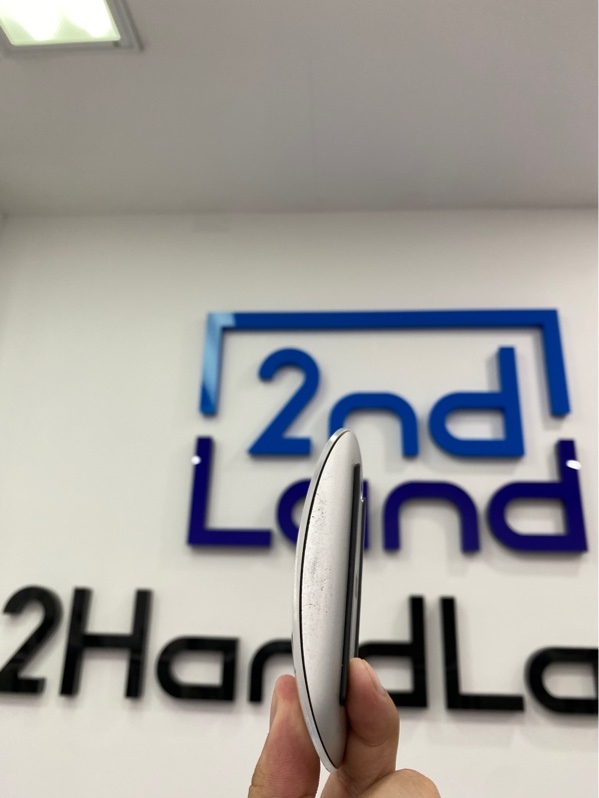 Chuột Magic Mouse 2 - Màu trắng - Ngoại hình: 97% - Body