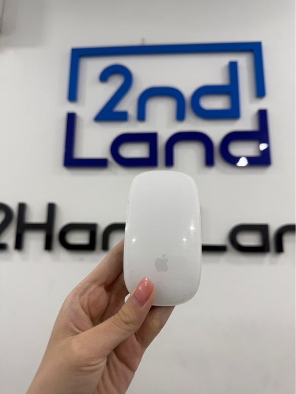Chuột Magic mouse 2 - Màu trắng - Ngoại hình 97% - trầy xước nặng , mẻ sơn ngoài cạnh - Kèm box