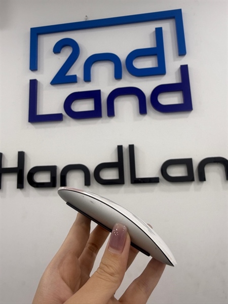 Chuột Magic Mouse 2 - Màu trắng - Nh97% - trầy - Body 2