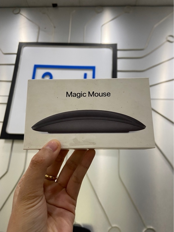 Chuột Magic Mouse 2 - Màu xám - Ngoại hình: 97% - Trầy xước, chuột lâu lâu giật, di chuyển chậm - Kèm Box