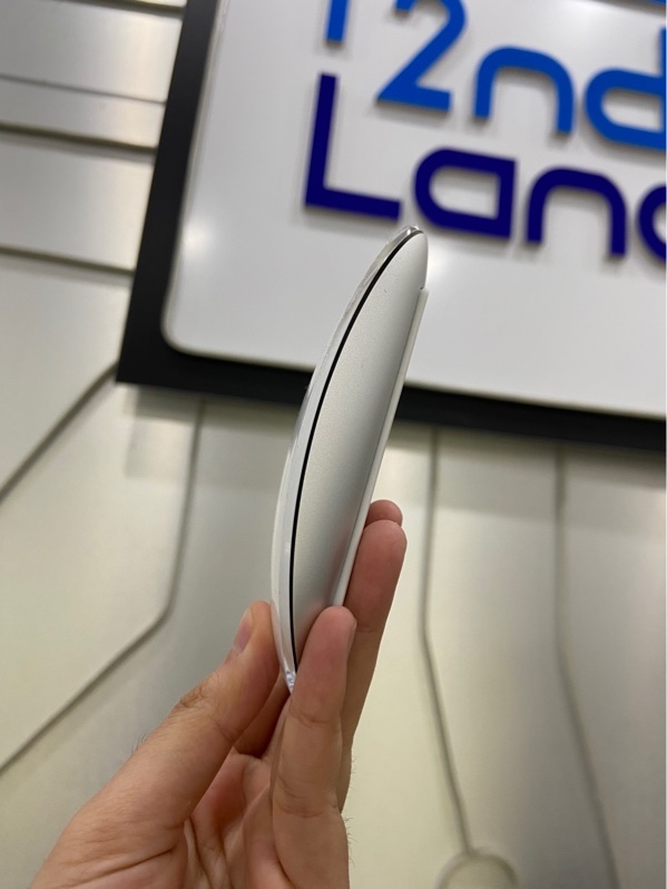 Chuột Magic Mouse 3 - Màu trắng - Ngoại hình: 97% - Body