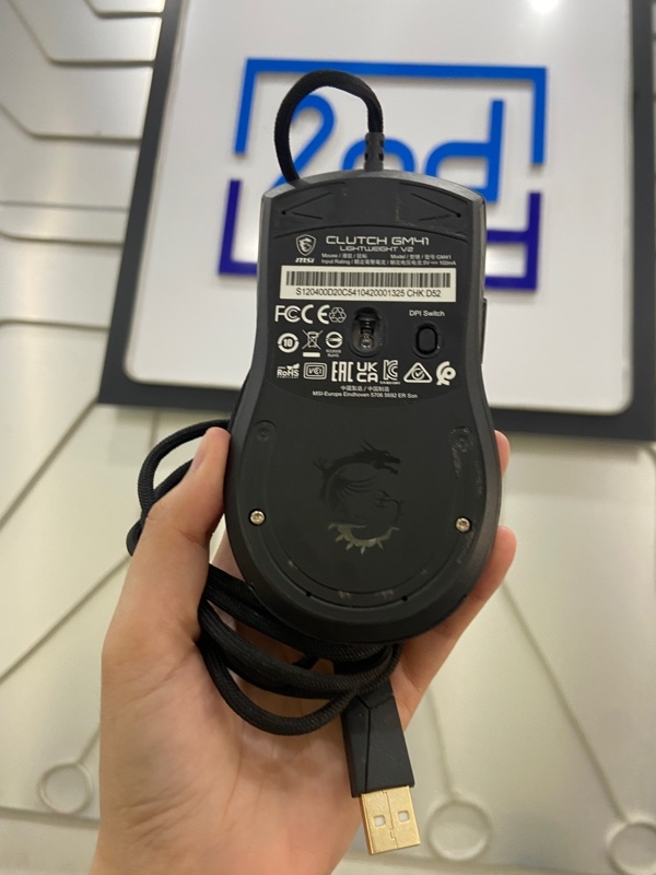 Chuột MSI Clutch GM41 Lightweight V2 - Màu đen - Ngoại hình: 98% - Không có feet - Body 2