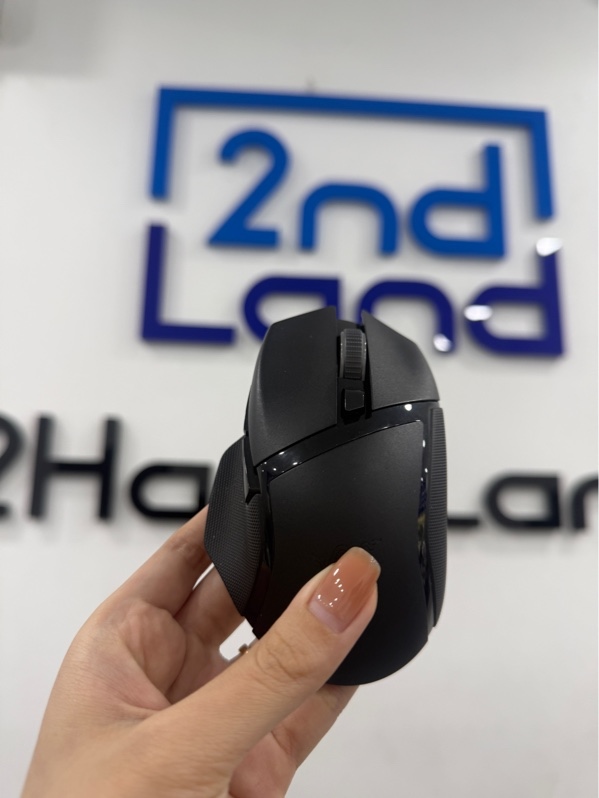Chuột Razer Basilisk V3 X hyperspeed - 2 mode:bluetooth,receiver - Màu đen - Ngoại hình 97% - Kèm Box