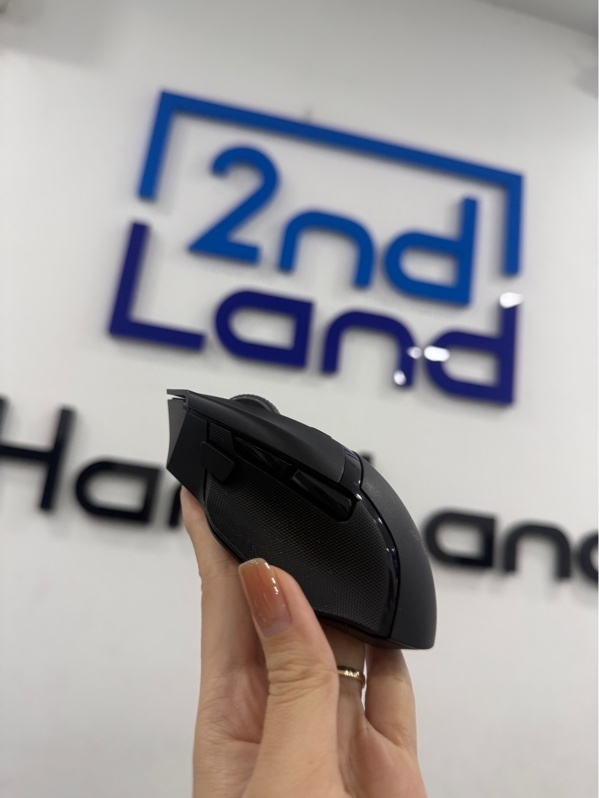 Chuột Razer Basilisk V3 X hyperspeed - 2 mode:bluetooth,receiver - Màu đen - Ngoại hình 97% - Kèm Box