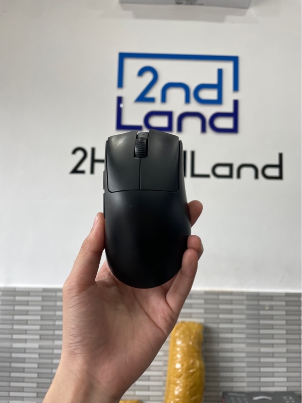Chuột Razer DeathAdder V4 Pro - Màu đen - Ngoại hình: 98% - Đã thay feet - Fullbox