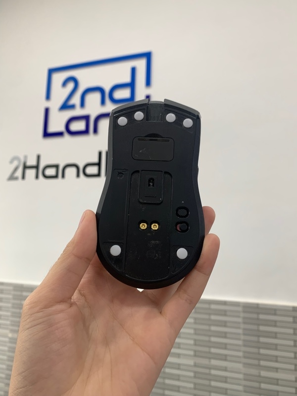 Chuột Razer Viper Ultimate - Màu đen - Ngoại hình: 96% - Mất đệm cao su, lỏng dock sạc - Box + kèm dock 3