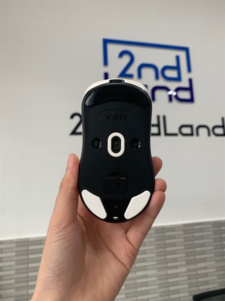 Chuột VGN Dragon Fly F1 Pro Max - 2 mode: 2.4G + dây - Màu trắng - Ngoại hình: 96% - Ố body - Fullbox 2