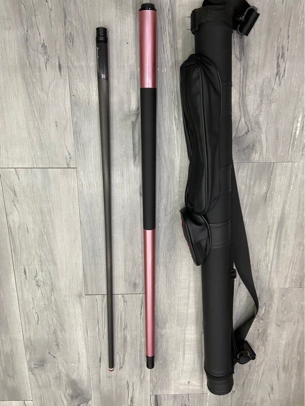 Cơ Bida LEADSUPER V1 - Màu hồng - Ngoại hình: 97% - Ngọn đảo nhẹ - Kèm túi + ngọn carbon