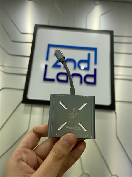 Cọc Box Livestream PK 2 chiều âm thanh HiFi cho dòng máy iphone 14 trở xuống - Màu bạc - Ngoại hình: 98% - Kèm dây