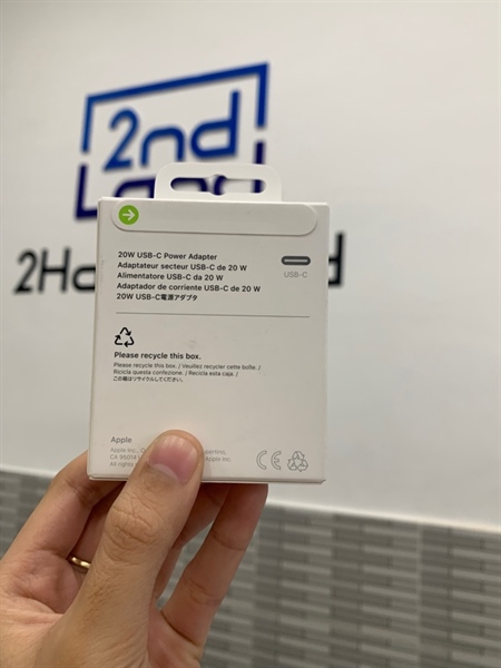 Cốc sạc Apple 20W MUVV32A/A - Màu trắng - Newseal 1