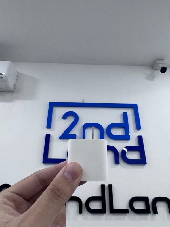 Cốc sạc iPhone 20w - Màu trắng - Ngoại hình 98% - Kèm box