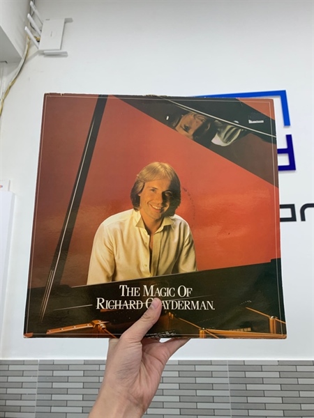 Combo 2 đĩa than The Magic of Richard Clayderman - Richard Clayderman - Màu đen - Ngoại hình: 98% - Box