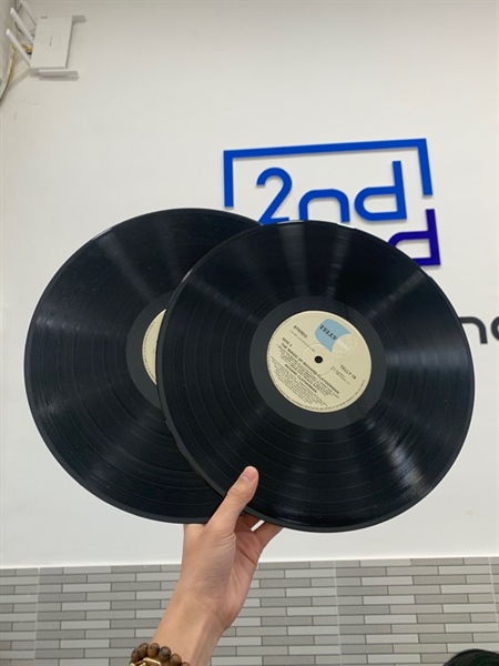 Combo 2 đĩa than The Magic of Richard Clayderman - Richard Clayderman - Màu đen - Ngoại hình: 98% - Box