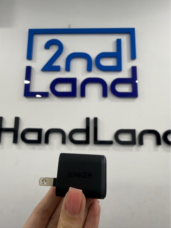 Củ sạc Anker Nano Charger (45W, Smart Display, 180° Foldable) - model A121D - Màu đen - Ngoại hình 97.5% - Củ trầy nhẹ , chân cắm nám , màn trầy - Body