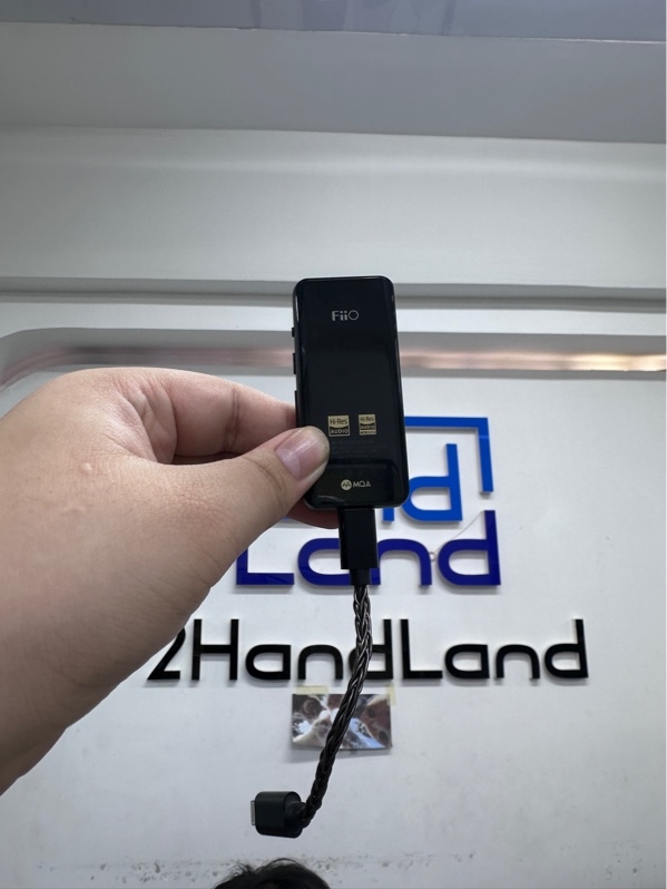 DAC/Amp Bluetooth FiiO BTR5 - Màu đen - Ngoại hình 98% - Kèm 2 dây kết nối