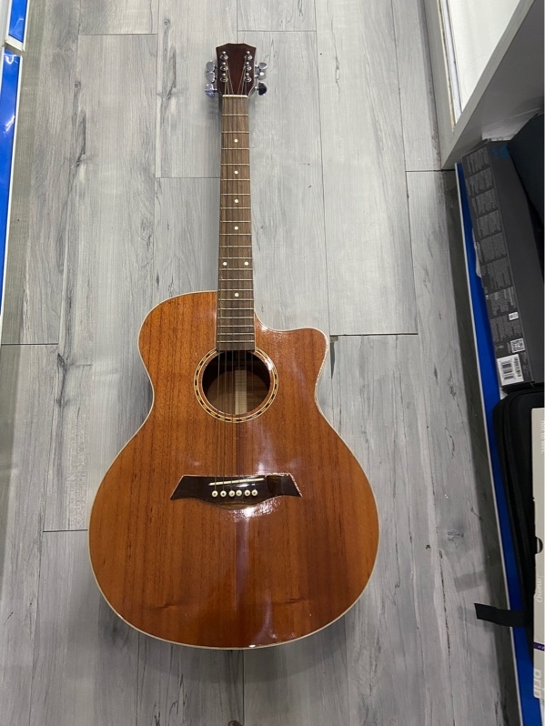 Đàn Guitar Acoustic Noname - Màu nâu - Ngoại hình: 98% - Kèm túi