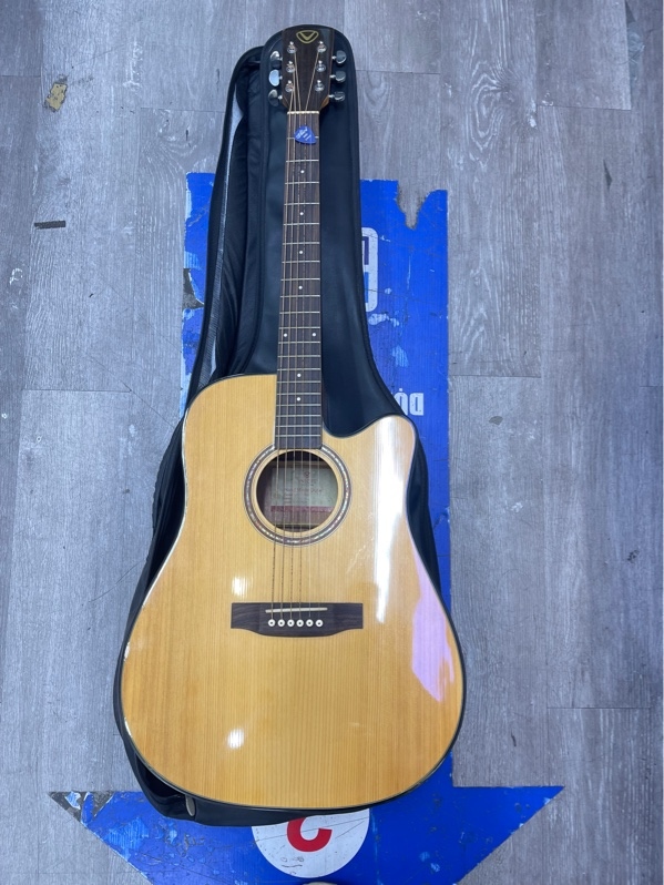 Đàn guitar Acoustic Valote VA-103W - Màu nâu gỗ - Ngoại hình 97.5% - Cấn nhẹ, dây hơi cũ - Kèm túi
