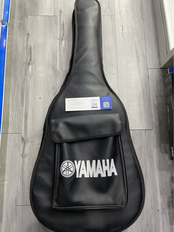 Đàn Guitar Classic No Name - Màu nâu - Ngoại hình: 97% - Nứt, cấn nhẹ, sét - Kèm túi