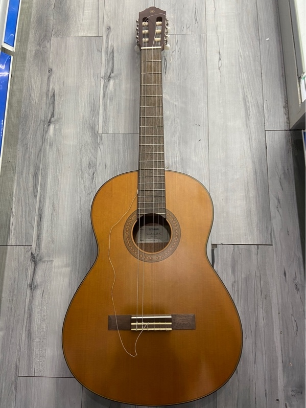 Đàn Guitar Classic Yamaha CGX122MC - Màu nâu - Ngoại hình: 97.5% - Dây lỏng - Kèm túi + EQ