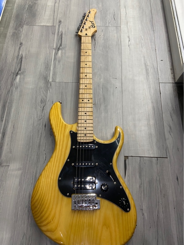 Đàn Guitar điện Cort G200DX - Màu nâu - Ngoại hình: 98% - Kèm túi