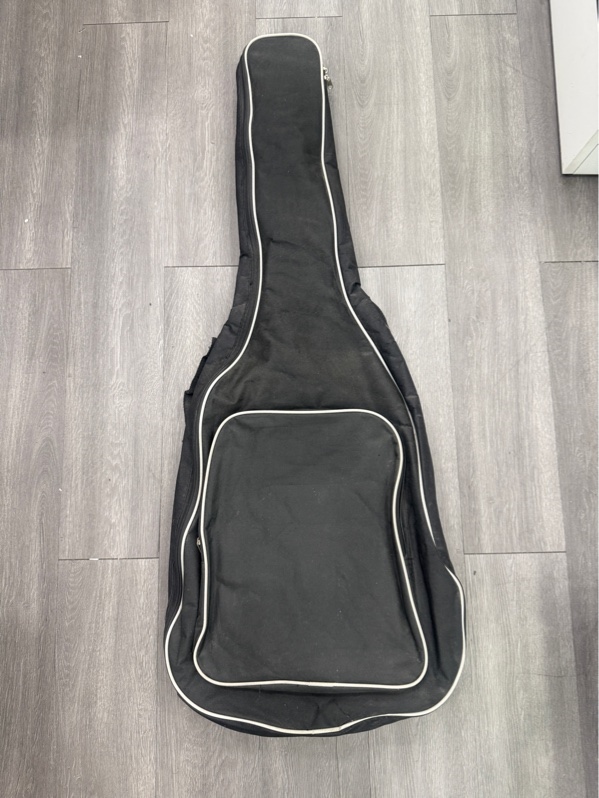 Đàn guitar điện Fender Squier Stratocaster - Màu đen - Ngoại hình 98% - trầy xước nhẹ - Kèm túi , 1 gậy chỉnh