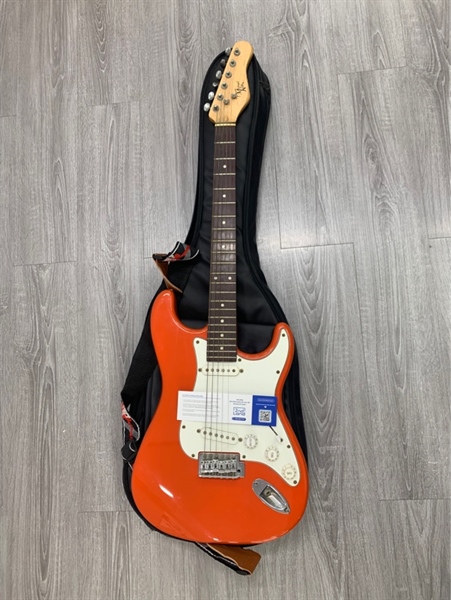 Đàn Guitar điện Michael Kelly - Màu cam -Ngoại hình; 98% - Đứt dây 01 - Body, kèm túi