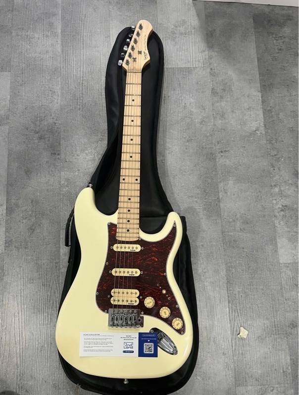 Đàn Guitar điện Sqoe Sest 250 - Màu vàng - Ngoại hình: 98% - Kèm túi