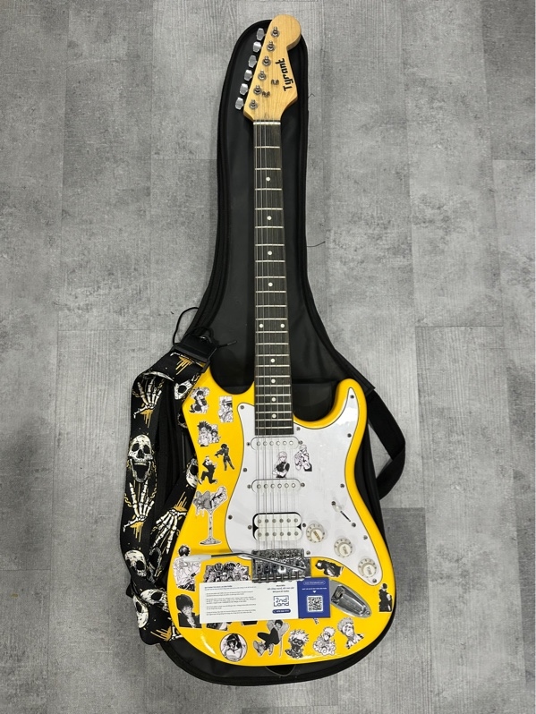 Đàn Guitar điện Tyrant Stratocaster - Màu vàng - Ngoại hình 97% - Trầy xước dăm, dán sticker nhiều - Kèm túi