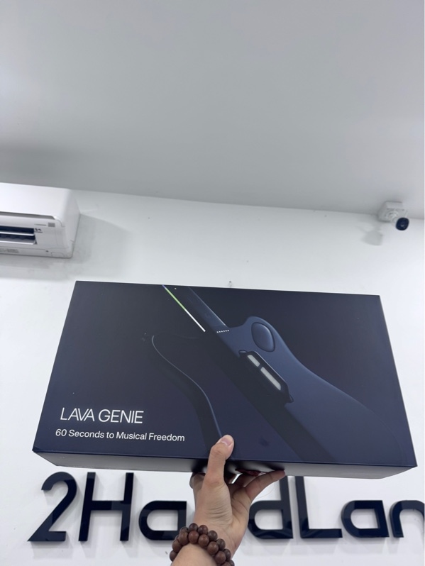 Đàn guitar Lava Genie - model CTFM180620 - Màu đen - Ngoại hình 98% - Dán sticker - Kèm box, túi
