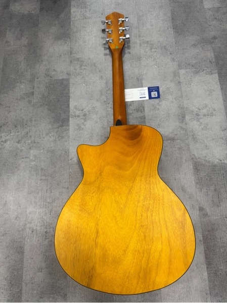 Đàn Guitar Mantic GT-1GC - Màu vàng - Ngoại hình 98.5% - Kèm túi + Capo 2