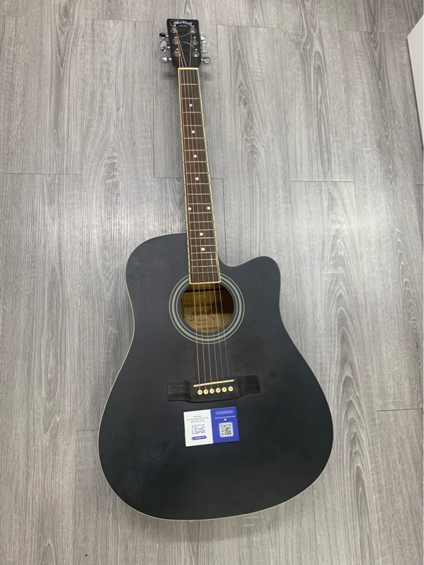 Đàn guitar - Màu đen - Ngoại hình: 97% - Kèm túi