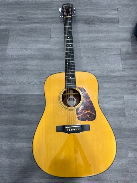 Đàn Guitar Morris M-01NAT - Màu nâu - Ngoại hình 97% - Trầy xước , gỉ sét - Kèm túi 1