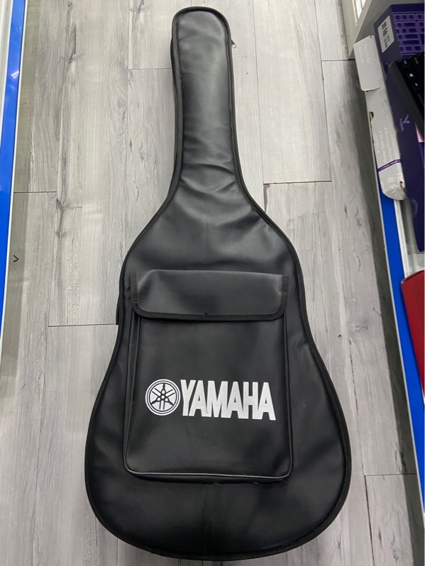 Đàn Guitar Noname - Màu nâu - Ngoại hình: 96% - Trầy xướt nhiều dây oxi hoá nhiều, hộp đàn nứt 2 đường - Kèm túi