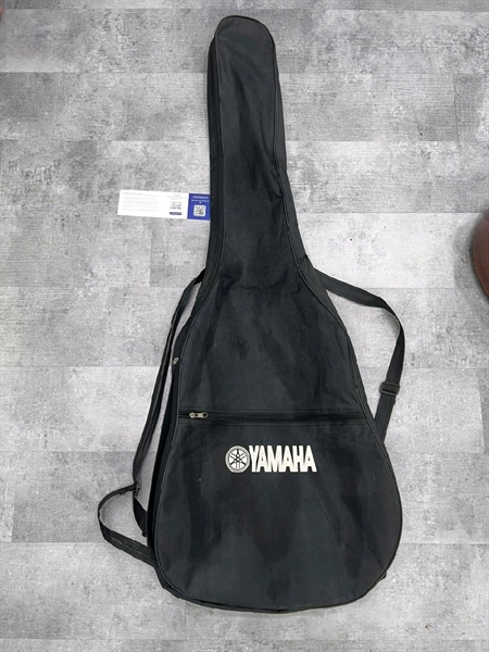 Đàn Guitar Noname - Màu nâu - Ngoại hình 97% - Dây rỉ sét - Kèm túi đựng 2
