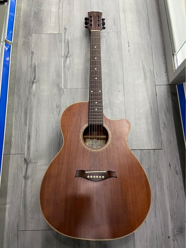 Đàn Guitar Noname - Màu nâu - Ngoại hình: 97% - Xước Thân - Kèm túi