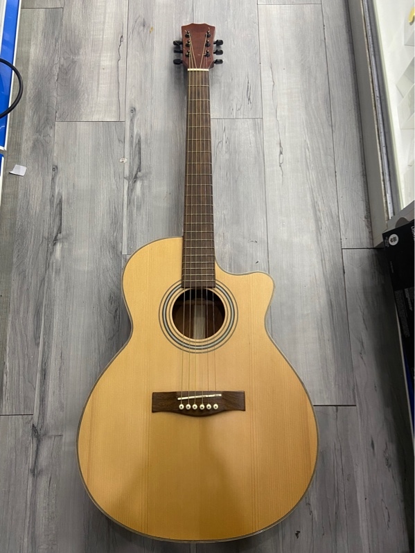 Đàn Guitar Noname - Màu nâu - Ngoại hình: 98% - Kèm túi