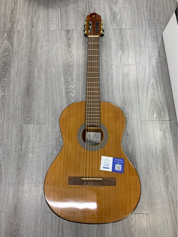 Đàn guitar Robetto tomtanto vibra 100 - Màu gỗ - Ngoại hình: 98% - Box
