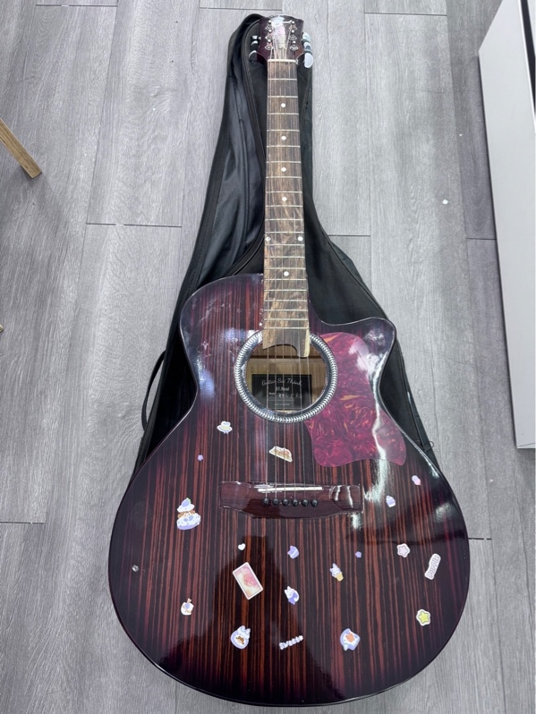 Đàn guitar Sài Thành ST.Real X1 Pro - Màu gỗ - Ngoại hình 97% - trầy xước - Kèm túi