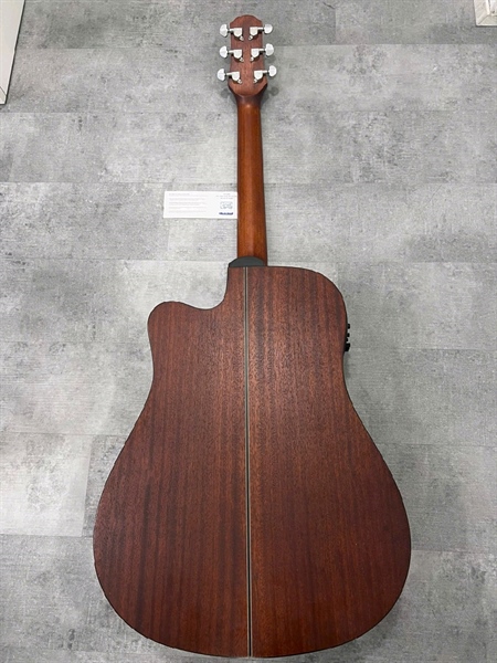 Đàn Guitar Strinberg SD200C SMS - Có EQ - Màu nâu - Ngoại hình 97% - Nút tuner bị lờn, dây sét nhẹ - Kèm túi 1