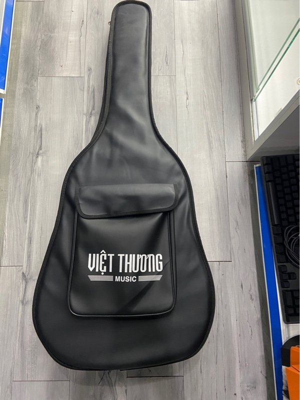 Đàn Guitar Suzuki SDG-6BK - Màu đen - Ngoại hình: 97% - Xước dăm - Kèm túi