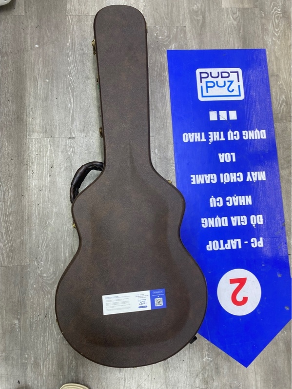 Đàn guitar Tacoma EKK 19C - Màu nâu gỗ - Ngoại hình 97% - Ngoại hình tróc phủ, cấn nhẹ - Kèm hòm