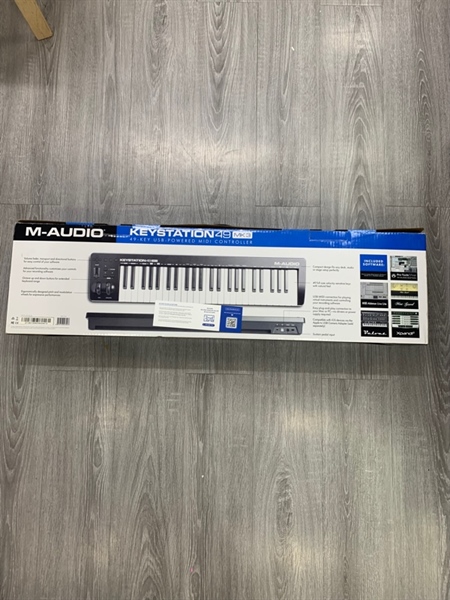 Đàn Midi M-Audio KeyStation 49 MK3 - Màu đen - Ngoại hình: 97% - Box