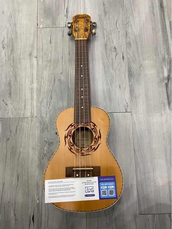 Đàn Ukulele Caramel model CC301 - Màu nâu - Ngoại hình: 97.5% - Body