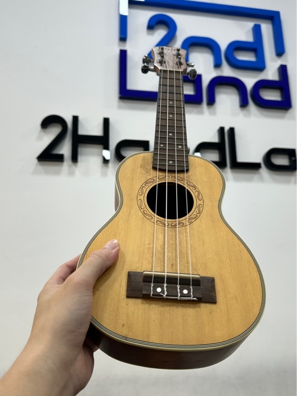 Đàn Ukulele DEVISER UK21-50 - Màu nâu gỗ - Ngoại hình 97% - Các chân ốc gỉ sét nhẹ - Body
