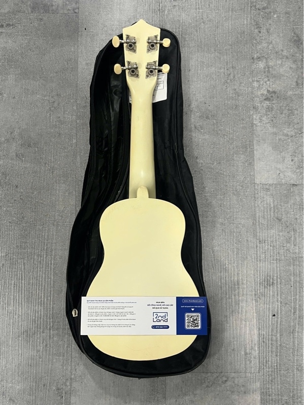Đàn Ukulele Everfun - Màu be - Ngoại hình: 97% - Kèm túi