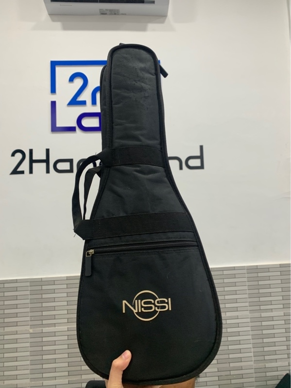 Đàn Ukulele - Màu gỗ - Ngoại hình: 97% - Trầy body - Body