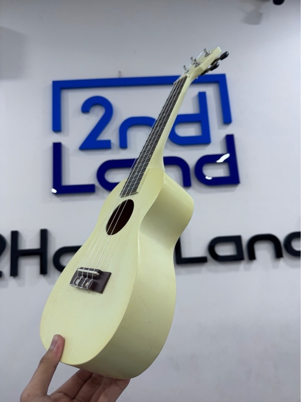Đàn Ukulele no name - size 21 - Màu vàng - Ngoại hình 97% - Kèm túi vàng