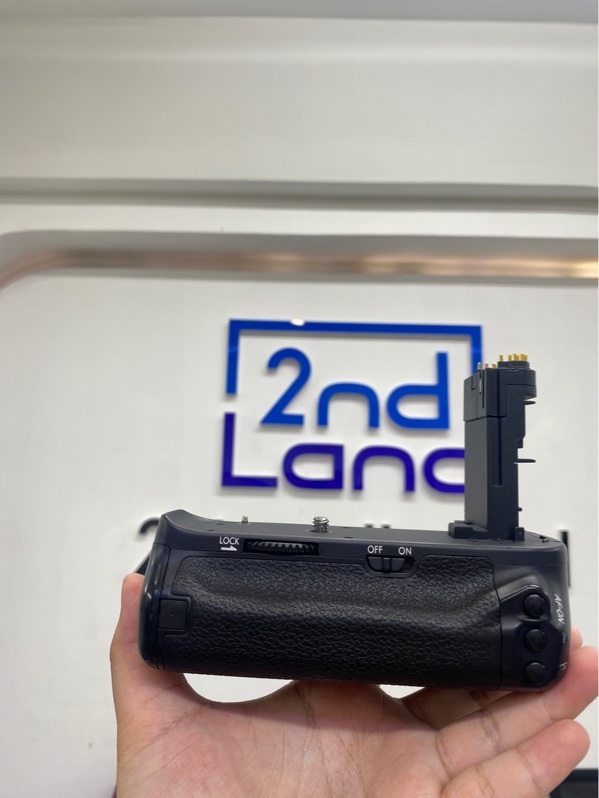 Đế pin Vertical Battery Grip BG-1K - Màu đen - Ngoại hình 98% - Body