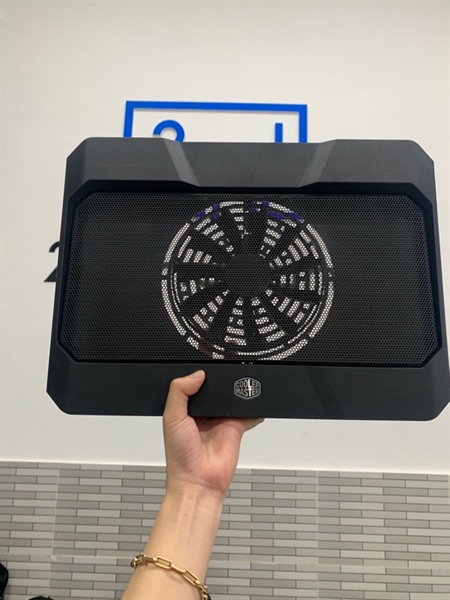 Đế quạt tản nhiệt Cooler Master Notepal X150R - Màu đen - Ngoại hình: 98% - Box 1