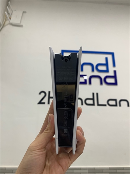 Đế sạc Dualsense Charging Station for PS5 - Màu trắng - Ngoại hình: 98% - Fullbox 2